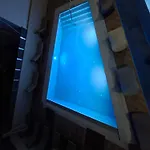 George 2 * Ýpsos
